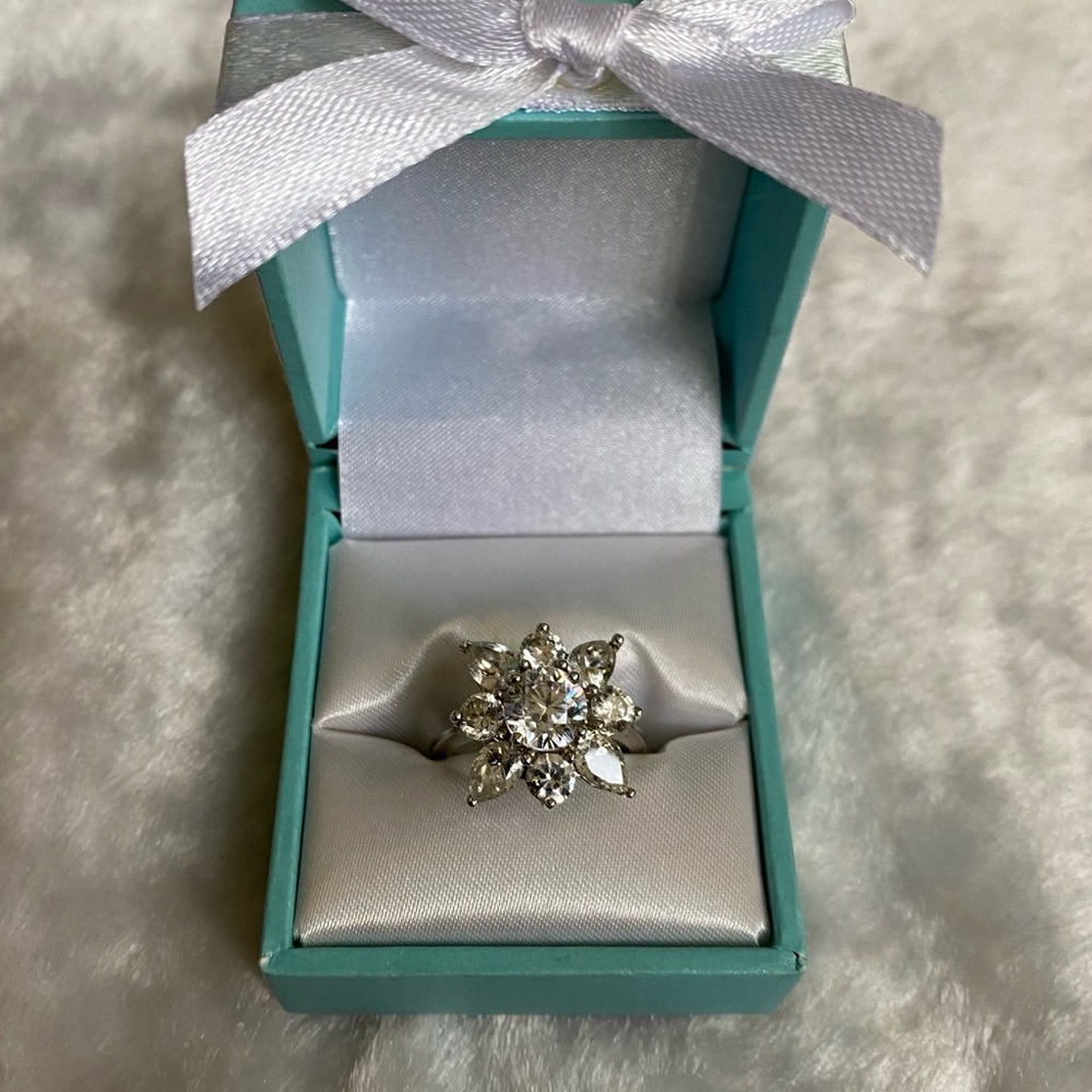 ☘️Michael Anthony 925 Sterling Cocktail CZ Flower Ring